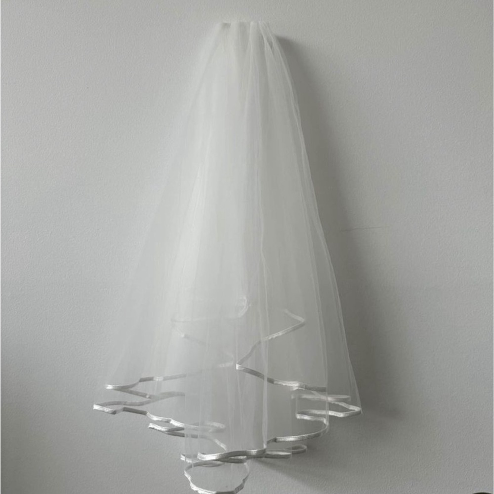 Grace Loves Lace Oceania Veil